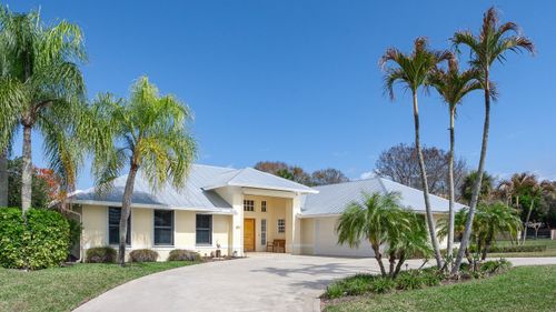 8571 Se Quail Ridge Way, Hobe Sound, FL, 33455-4137 | Card Image