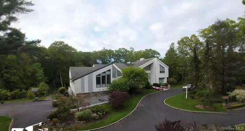 80 Tall Oak Cres, Syosset, NY, 11791-1121 | Card Image