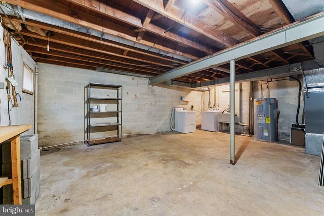 6628 Midhill Pl, Townhouse with 3 bedrooms, 3 bathrooms and null parking in FALLS CHURCH VA | Image 27