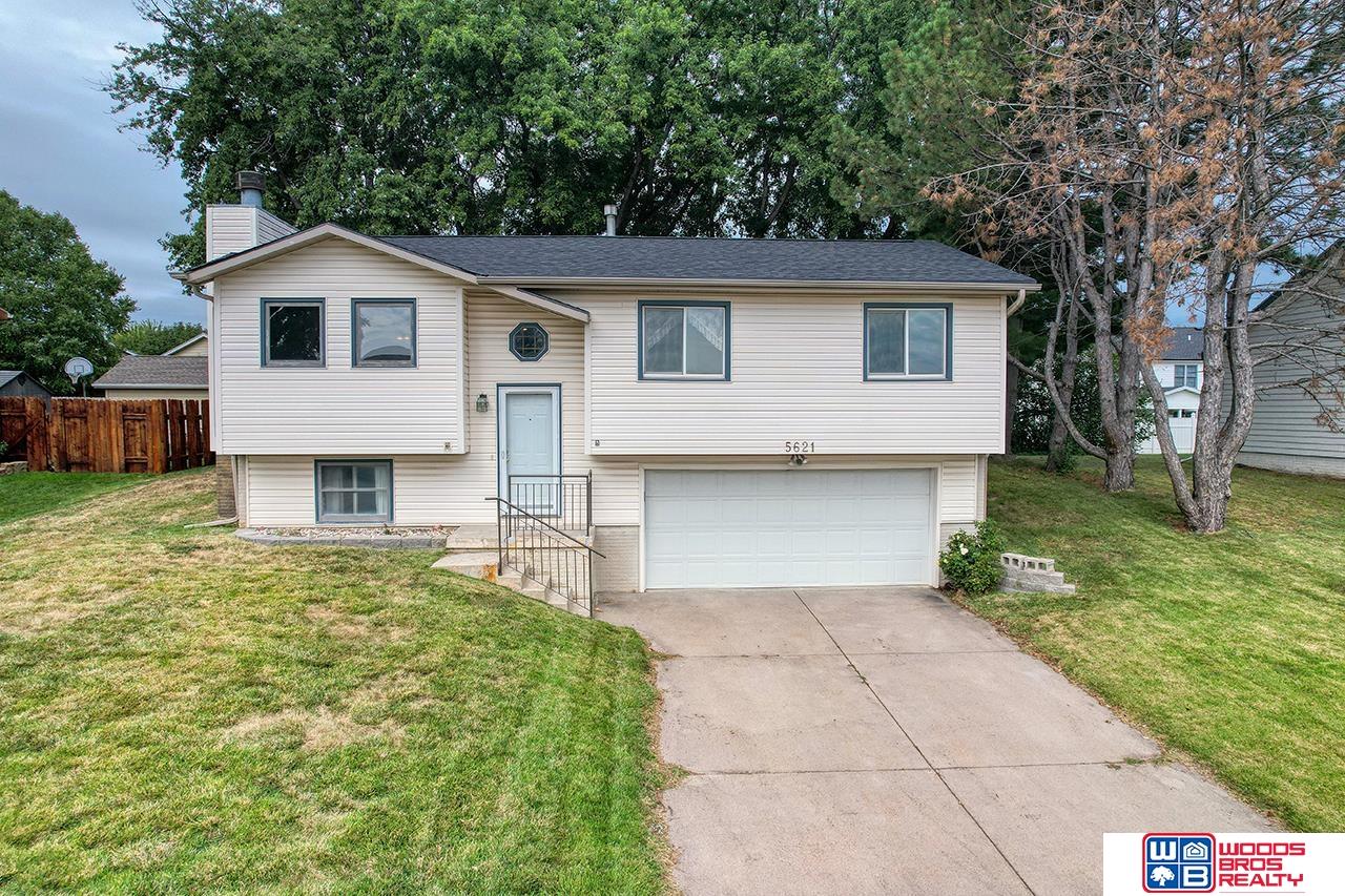 10th St, Lincoln, NE 68521