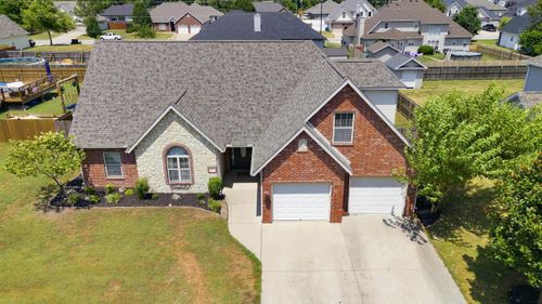 113 Justin Blvd, Webb City, MO, 64870-9215 | Card Image