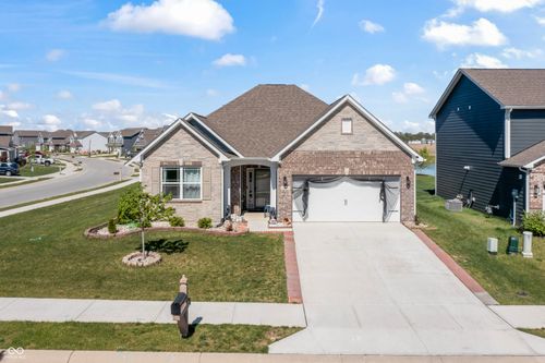 5805 Flat Hill Dr, Indianapolis, IN, 46239 | Card Image