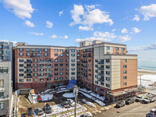 apt-uph1-136 Beach 117th St, Rockaway Park, NY, 11694-2087 | Card Image