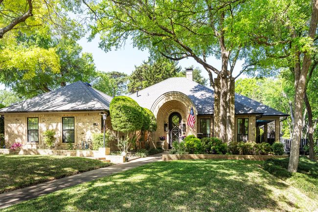 1747 Crescent Ln, House other with 4 bedrooms, 3 bathrooms and null parking in Duncanville TX | Image 39