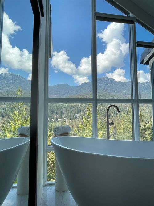 8-2221 Gondola Way, Whistler, BC, V8E0M8 | Card Image