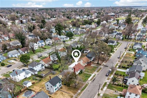 945 17th St, Newport News, VA, 23607-5807 | Card Image