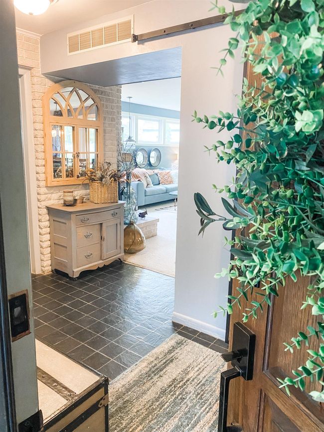 5219 Forest Grove Dr, House other with 3 bedrooms, 2 bathrooms and null parking in Fort Wayne IN | Image 4