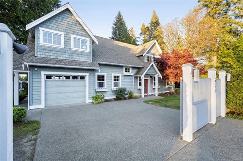 5175 Gainsberg Rd, Bowser, BC, V0R1G0 | Card Image