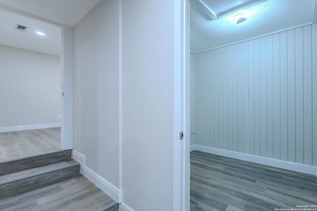 10215 Rafter O Trl, House other with 5 bedrooms, 2 bathrooms and null parking in Helotes TX | Image 27