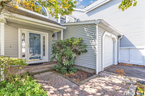 16-16 Rivendell Dr, Shelton, CT, 06484-4331 | Card Image