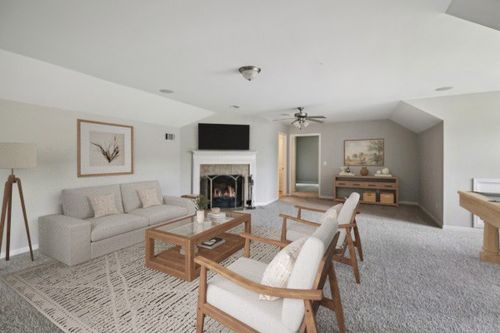 2040 Belshire Way, Spring Hill, TN, 37174-2751 | Card Image