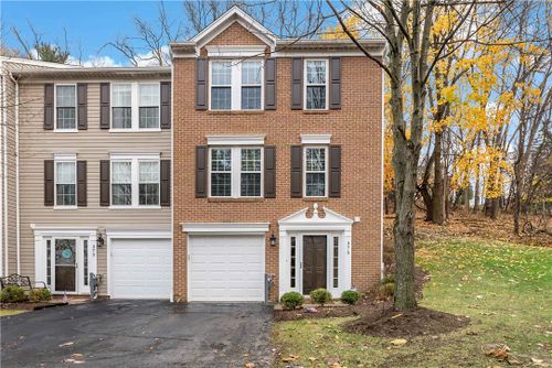 375 Murrays Lane, Castle Shannon, PA, 15234 | Card Image