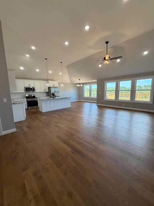 101 Lone Oak, Somerset, KY, 42503 | Card Image