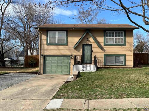3624 Sw Cambridge Ter, Topeka, KS, 66610 | Card Image