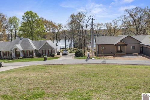 448 Bayshore Dr, Cadiz, KY, 42211-7816 | Card Image
