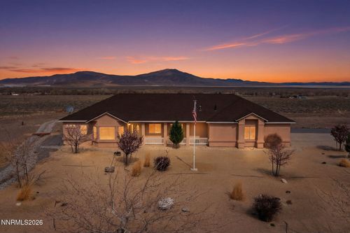 3420 Drayer Ln, Fernley, NV, 89408-8696 | Card Image