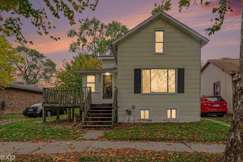 408 S Sherman St, Bay City, MI, 48708-7480 | Card Image