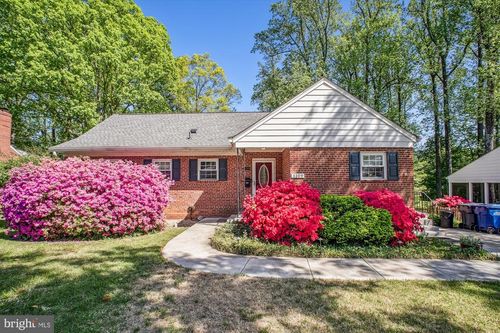 3109 Valley Ln, FALLS CHURCH, VA, 22044-1736 | Card Image