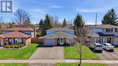 277 Nelson St, Barrie, ON, L4M5P6 | Card Image