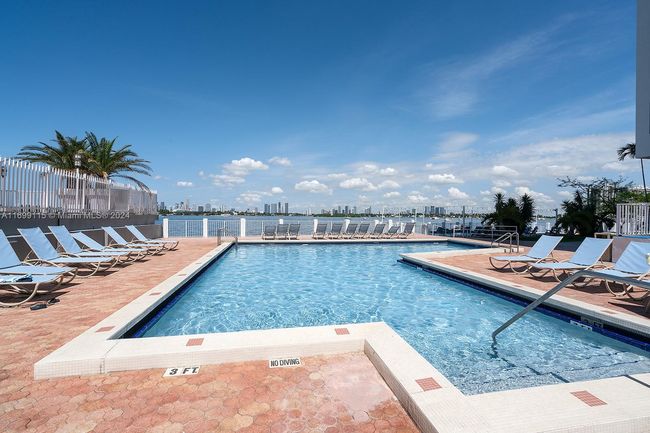 APT-4F - 1250 West Ave, Condo with 1 bedrooms, 1 bathrooms and null parking in Miami Beach FL | Image 10