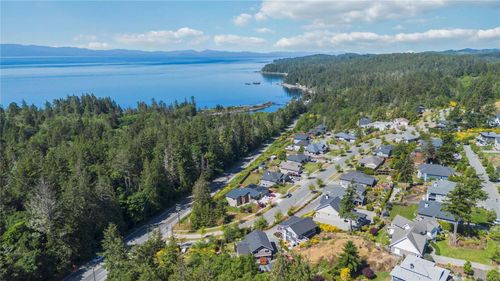 7360 Av Boomstick, Sooke, BC, V9Z1M8 | Card Image