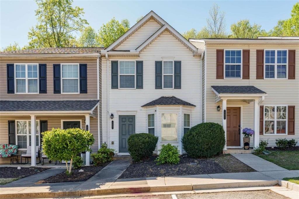 Crestwell Cir, Atlanta, GA 30331