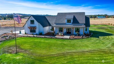 9202 S Spotted Road, House other with 5 bedrooms, 2 bathrooms and 4 parking in Cheney WA | Image 1