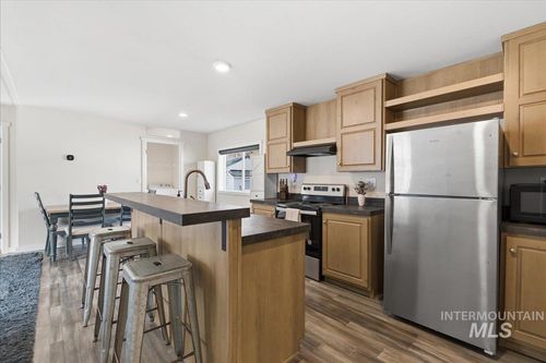 2-370 W 12th S, Mountain Home, ID, 83647-1187 | Card Image