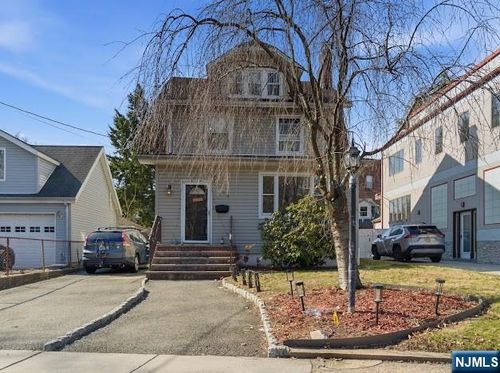 166 Summit Cross, Rutherford, NJ, 07070-2444 | Card Image