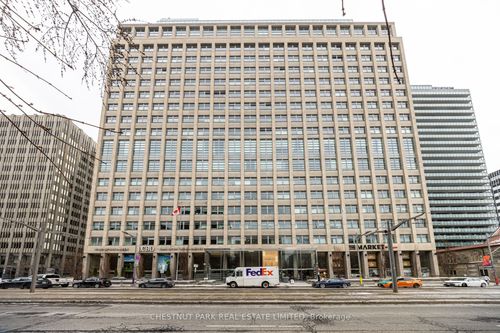 416-111 St Clair Ave W, Toronto, ON, M4V1N5 | Card Image