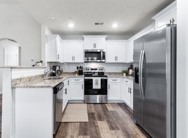 8103 Legacy Way, House other with 3 bedrooms, 3 bathrooms and 4 parking in Pleasant View TN | Image 14