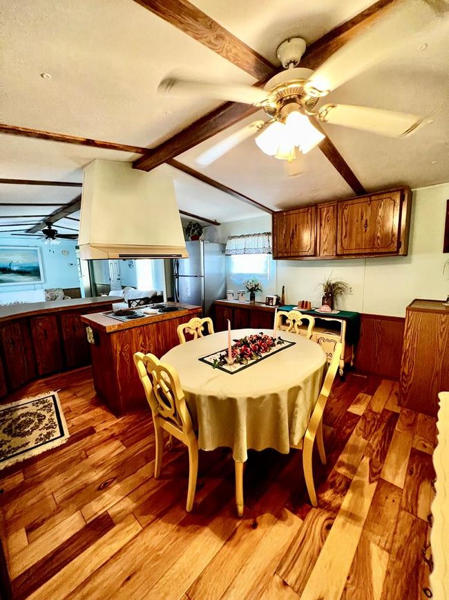 242 Sw 820 Th St, House other with 2 bedrooms, 2 bathrooms and null parking in Steinhatchee FL | Image 7