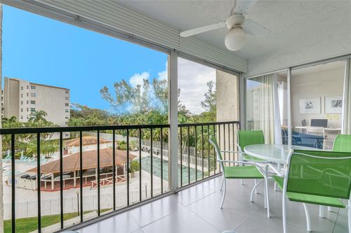 404-c-3920 Inverrary Blvd, Lauderhill, FL, 33319-4334 | Card Image