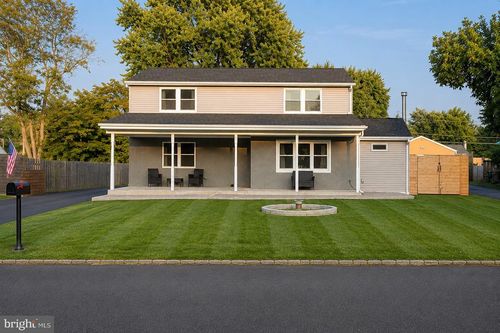 281 N Hawthorne Ave, LANGHORNE, PA, 19047-2661 | Card Image
