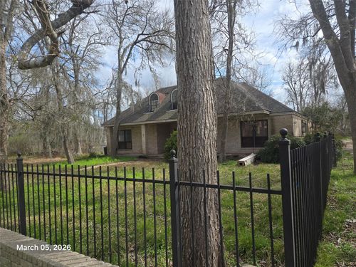 15823 Oleta Ln, Sugar Land, TX, 77498-1213 | Card Image