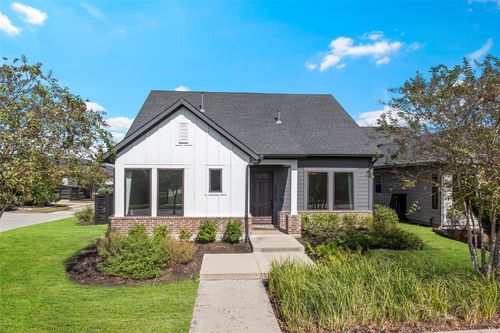 18518 Parkland Xing, Cypress, TX, 77433-8092 | Card Image