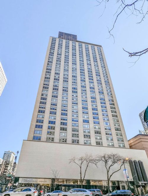 1706-777 N Michigan Ave, Chicago, IL, 60611-6625 | Card Image