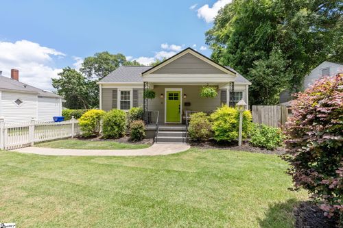 11 Tabor St, Greenville, SC, 29609-4825 | Card Image