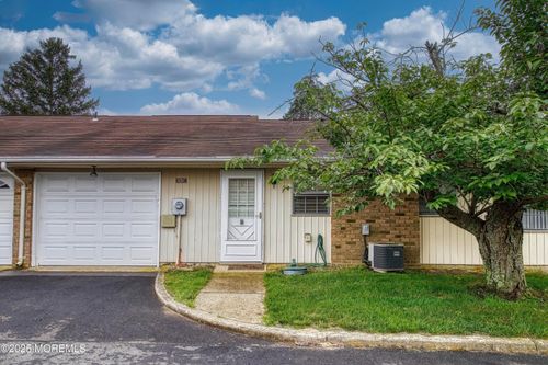 32C Yorkshire Ct, Manchester, NJ, 08759-4539 | Card Image