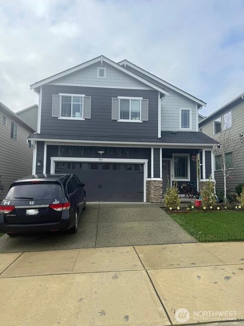 923 120th Ave Se, Lake Stevens, WA, 98258-8497 | Card Image