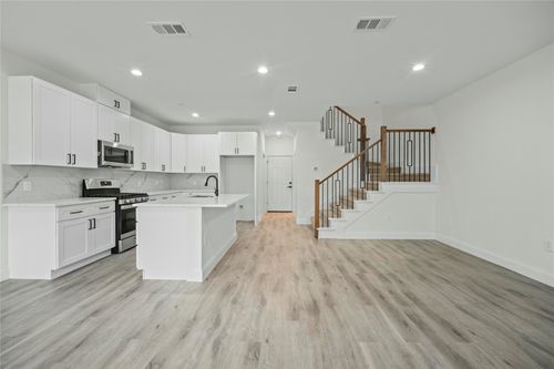 6125 Sachse St, Sachse, TX, 75048-3723 | Card Image