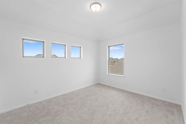 Note: Sample product photo. Actual exterior and interior selections may vary by homesite. Photo may be virtually staged | Image 17