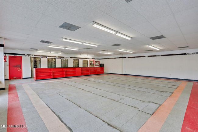 12-230 Clinton Plaza | Image 12