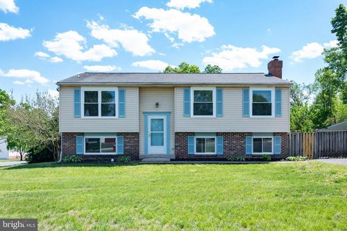 4429 Cub Run Rd, CHANTILLY, VA, 20151-1426 | Card Image