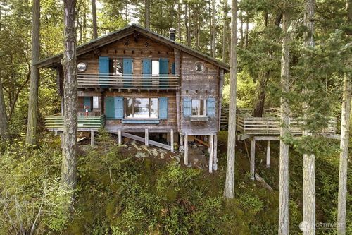 23 Brown Is, Friday Harbor, WA, 98250-7209 | Card Image