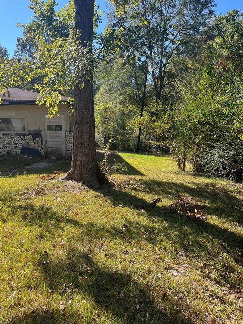 2495 Us Highway 190 E, Woodville, TX, 75979-9728 | Card Image