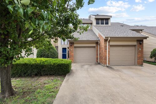 106 Summer Place Cir, Pottsboro, TX, 75076-3491 | Card Image