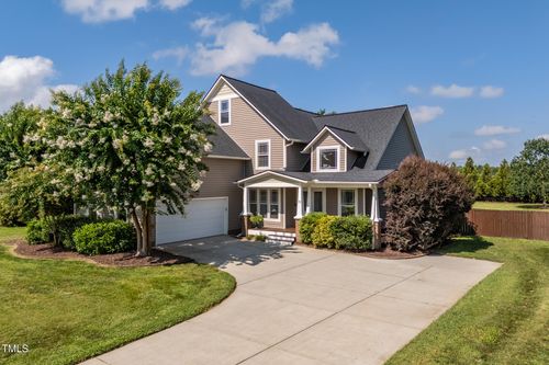 72 Joseph Alexander Dr, Fuquay Varina, NC, 27526-4201 | Card Image