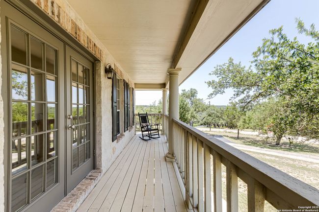 10022 Creekwood Pass, House other with 4 bedrooms, 3 bathrooms and null parking in Spring Branch TX | Image 31