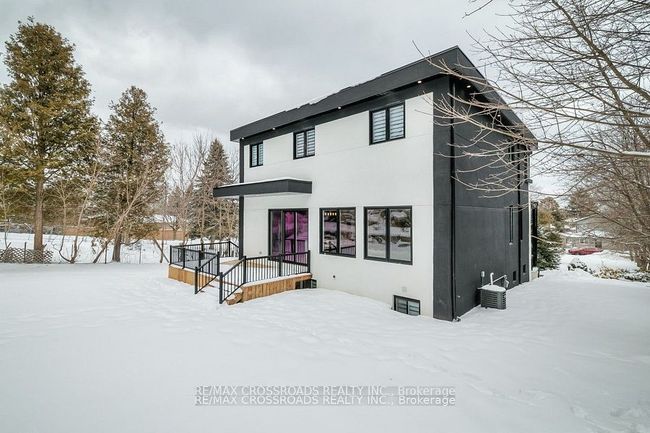 696 Hillview Cres, House other with 6 bedrooms, 5 bathrooms and 10 parking in Pickering ON | Image 44